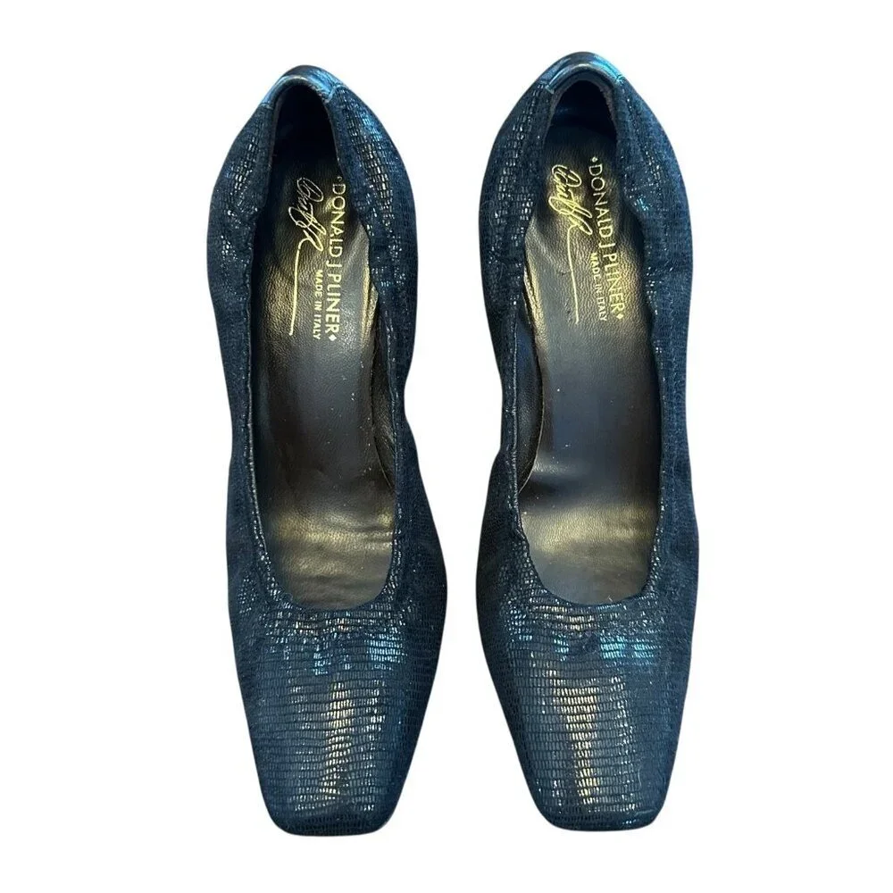 Donald J Pliner Seana Metallic Embossed Leather Kitten Heel Pumps Size 8 M